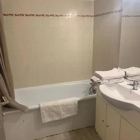 דירה Joli Studio Confortable *