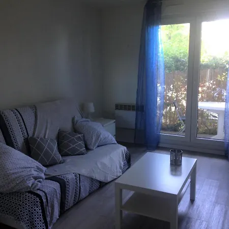 דירה Joli Studio Confortable